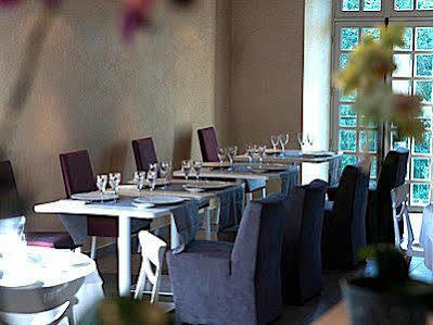 Logis Hotel Le Prieure Des Gourmands Châteaubriant Exterior foto